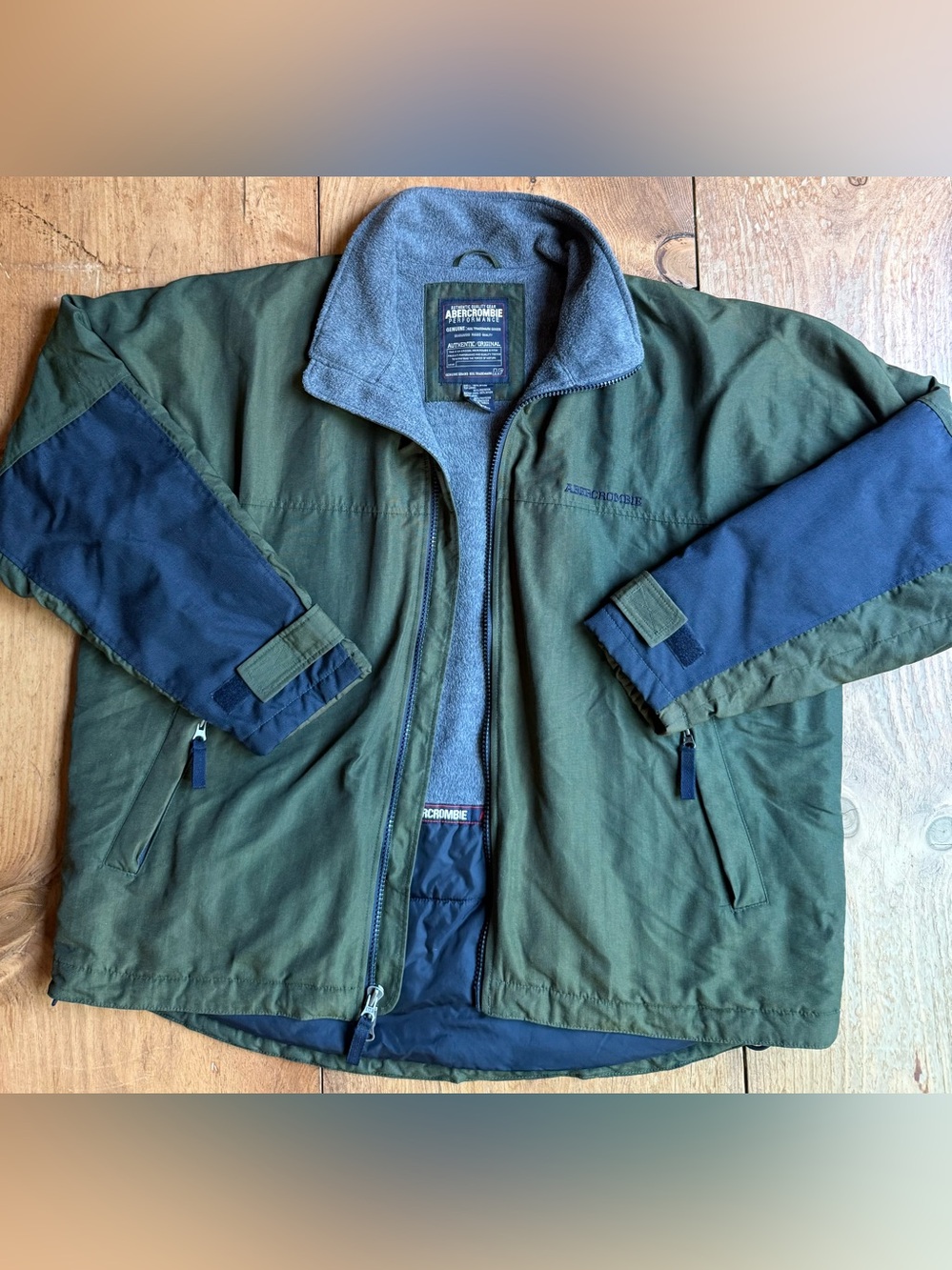 NWOT Abercrombie & Fitch
Performance Fleece Nylon
Jacket VINTAGE Streetwear